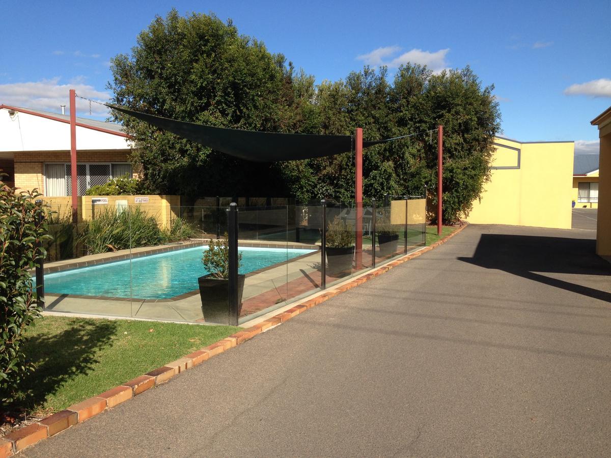 Kyabram Motor Inn Bagian luar foto